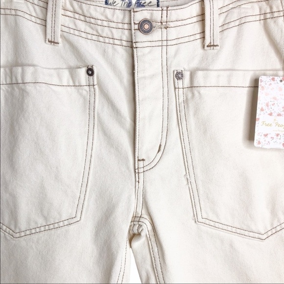 FREE PEOPLE NWT We The Free Frayed Button Fly Jean Shorts Size 25 in Natural - Picture 4 of 15